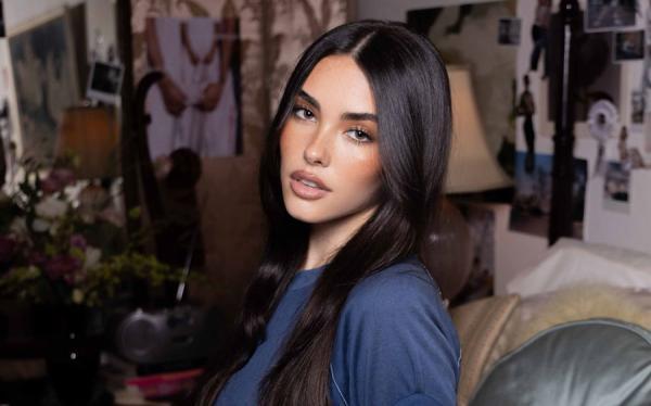 متن و ترجمه آهنگ Make You Mine از Madison Beer متن و ترجمه آهنگ Make You Mine از Madison Beer